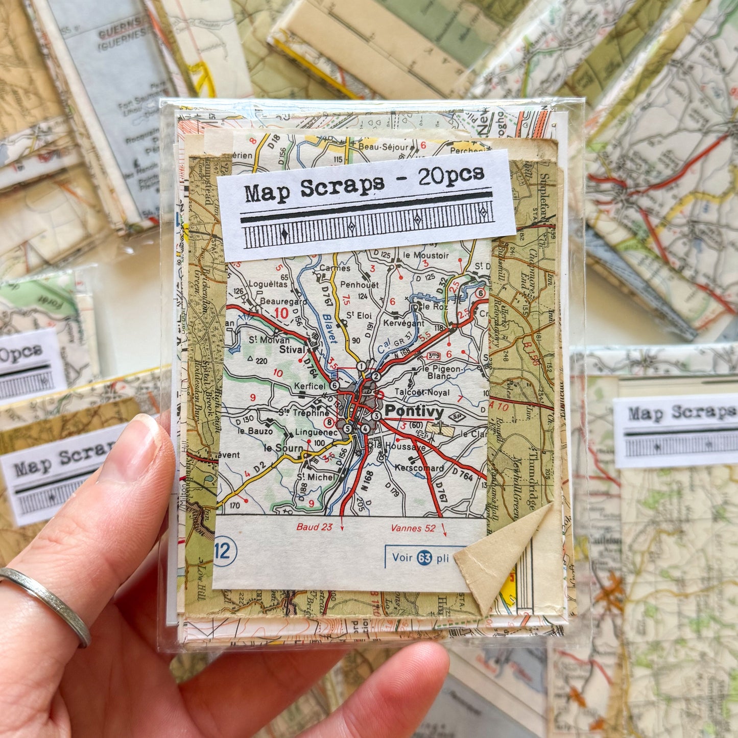 Map Scraps x20 pieces