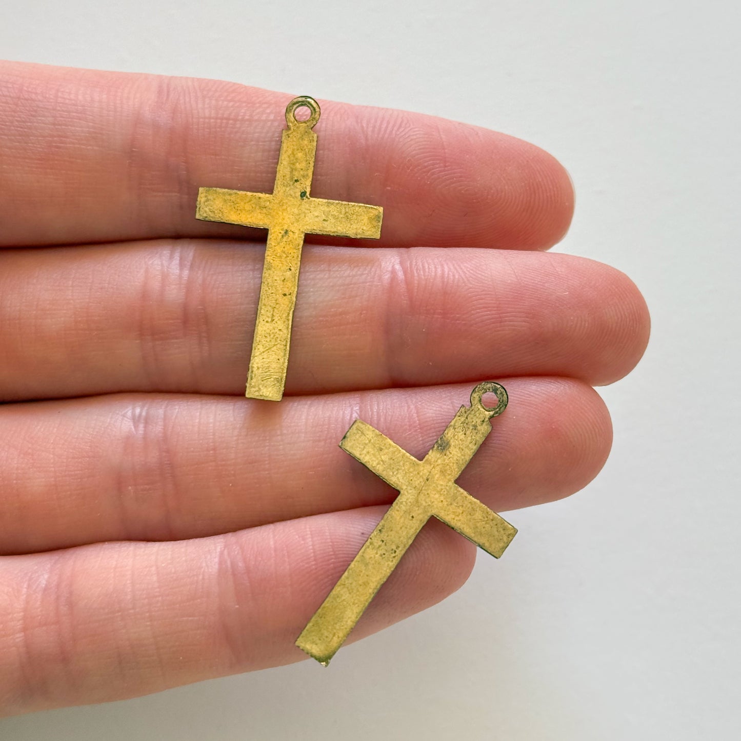 Vintage Brass Patterned Cross